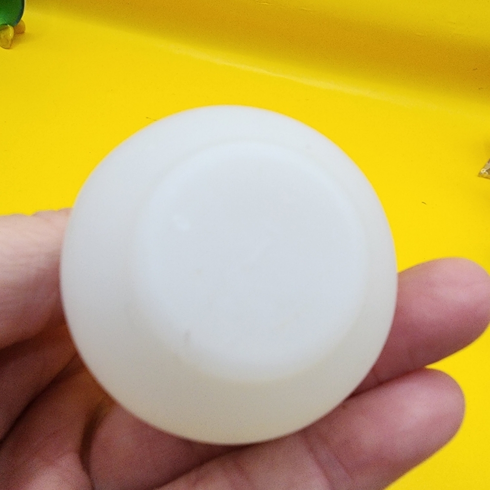 Vintage Japan 2.25" Floral White Frosted Bud Vase Sunflowers - Picture 3 of 4